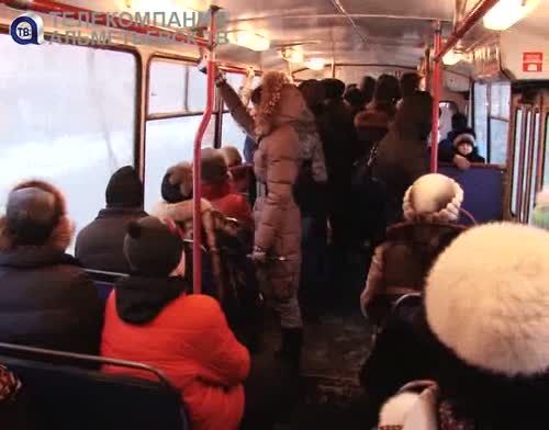 В автобусах и троллейбусах Альметьевска орудуют воры-карманники