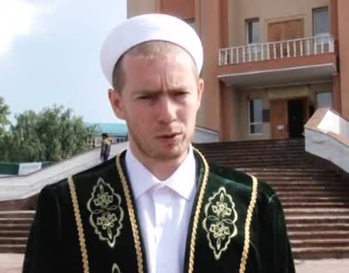 С праздником Рамадан поздравил мусульман имам-мухтасиб Альметьевского района