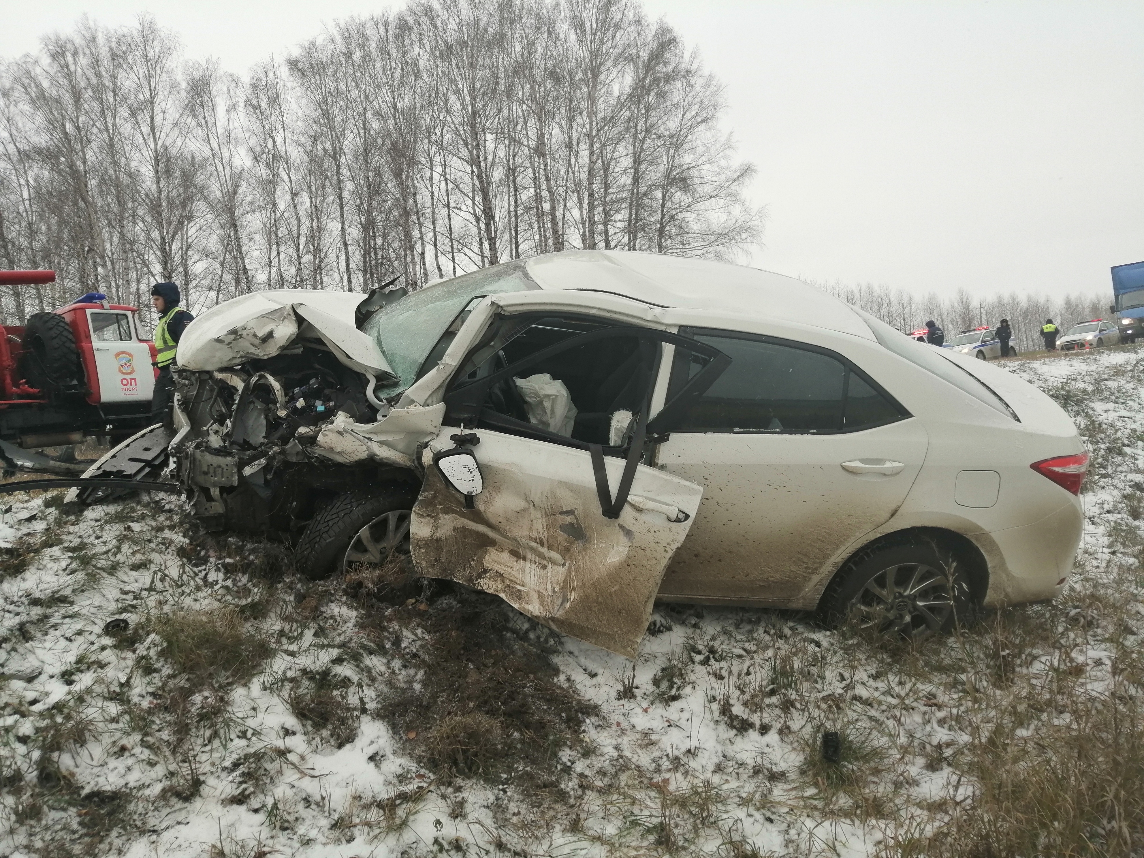 В Альметьевском районе произошло тройное ДТП, два водителя в больнице