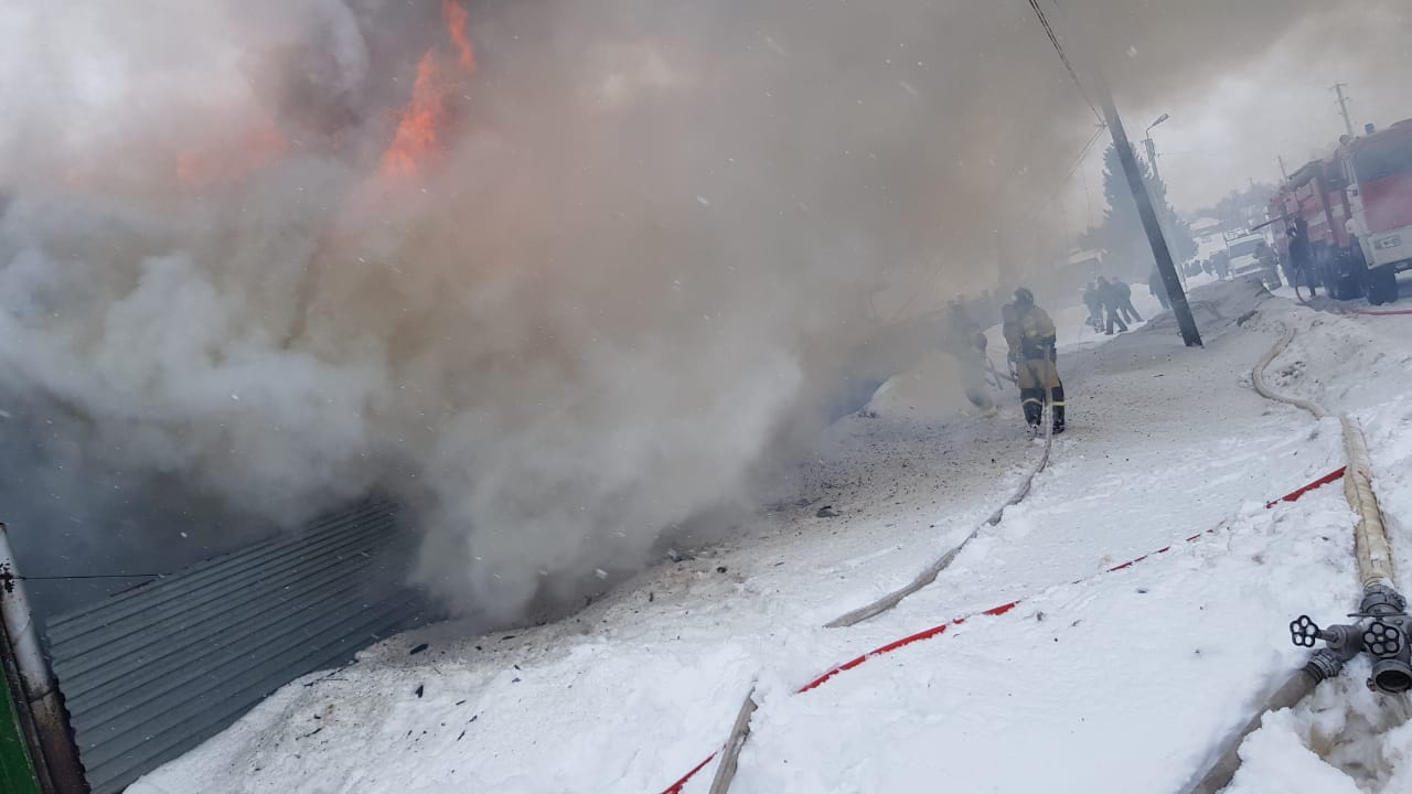 В Альметьевском районе на пожаре погиб ребенок, отец пострадал, пытаясь его  спасти