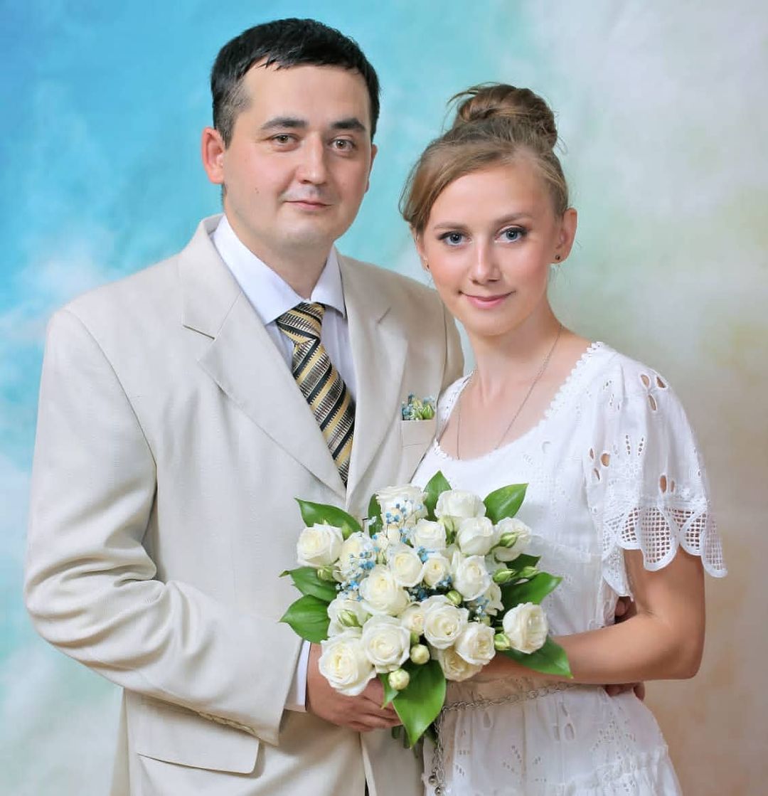 В Альметьевске поженилась 600-я пара с начала года