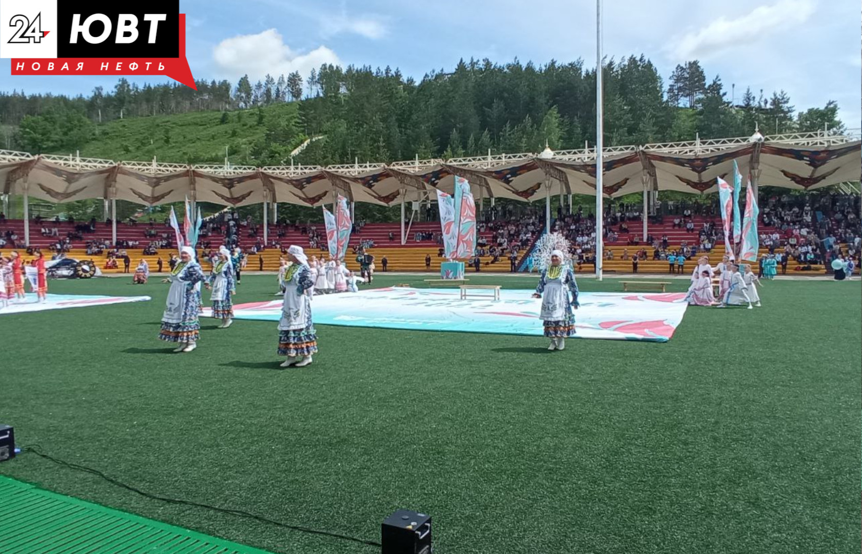 В Альметьевске проходит празднование Сабантуя