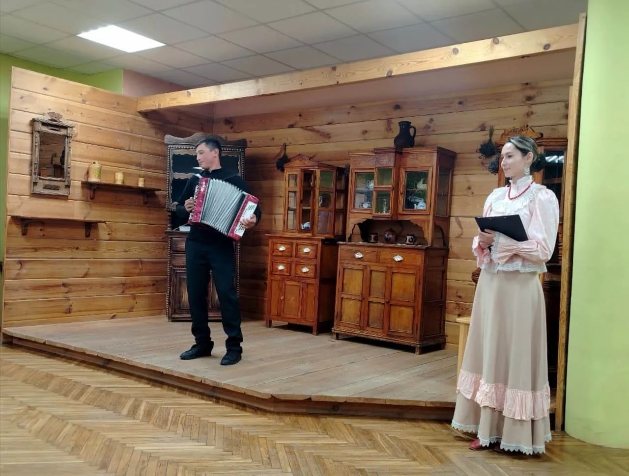 спектакль альметьевского городского театра