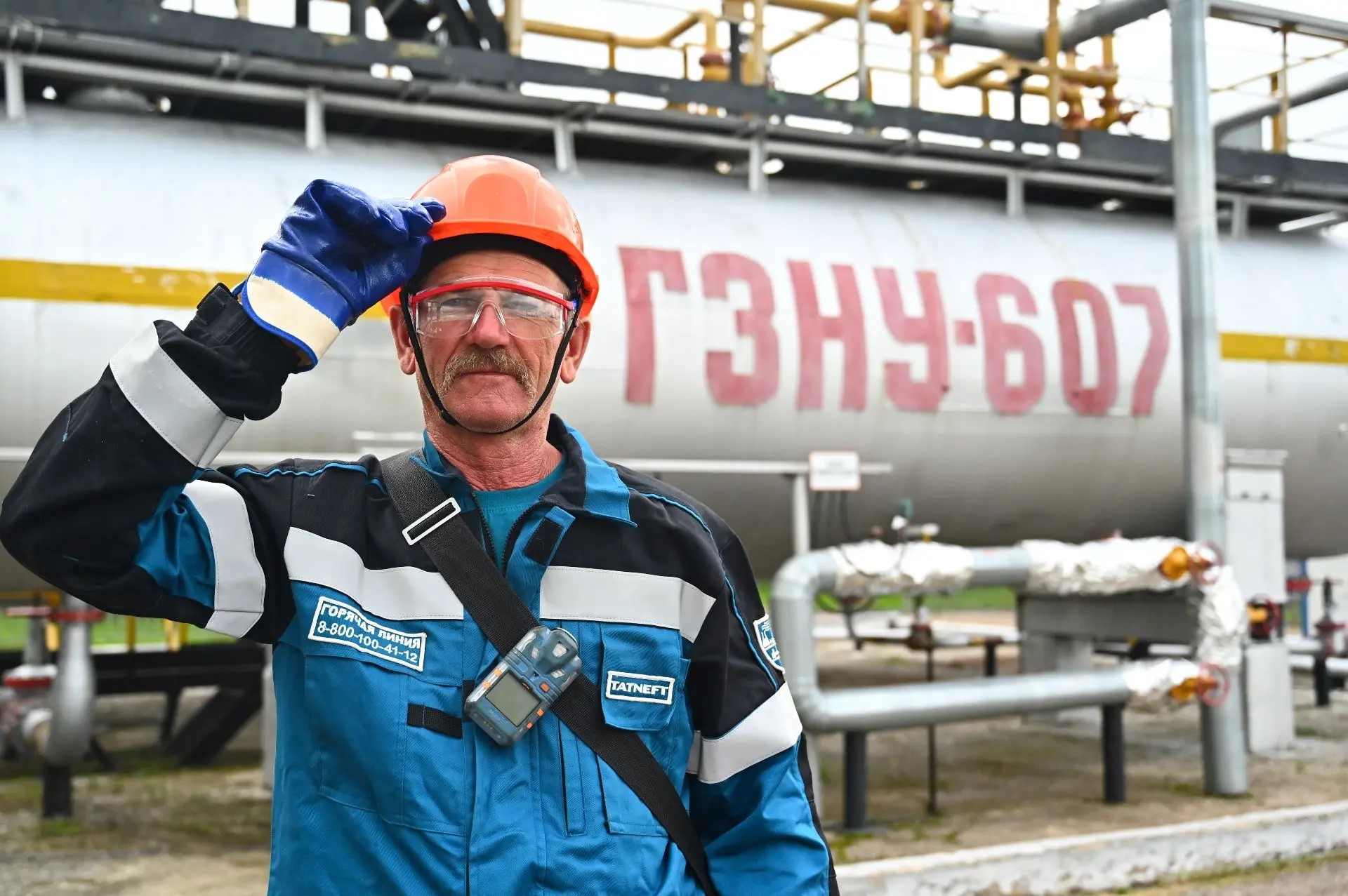 Оператор по добыче нефти и газа НГДУ «Ямашнефть», заслуженный нефтяник Республики Татарстан Владимир Слепов 
