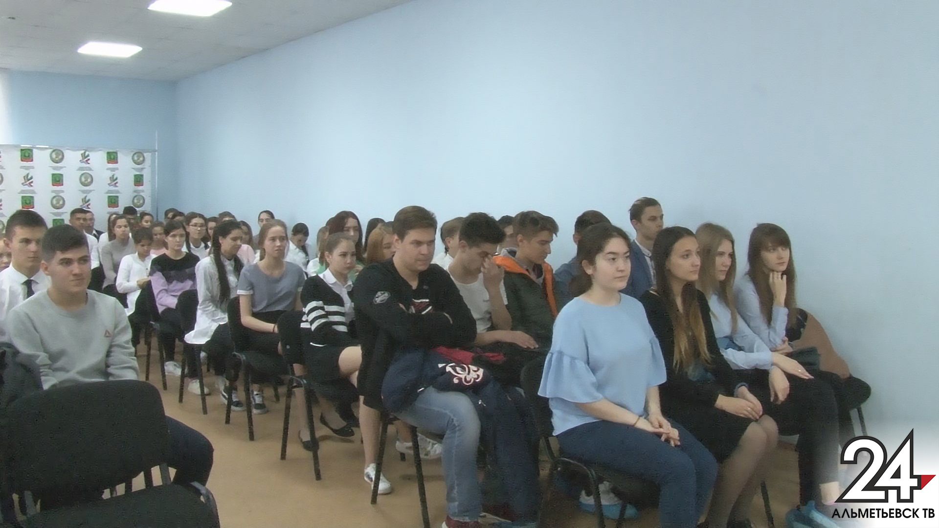 Новый штаб – новые задачи: альметьевское отделение «Молодой гвардии» провело отчетную конференцию