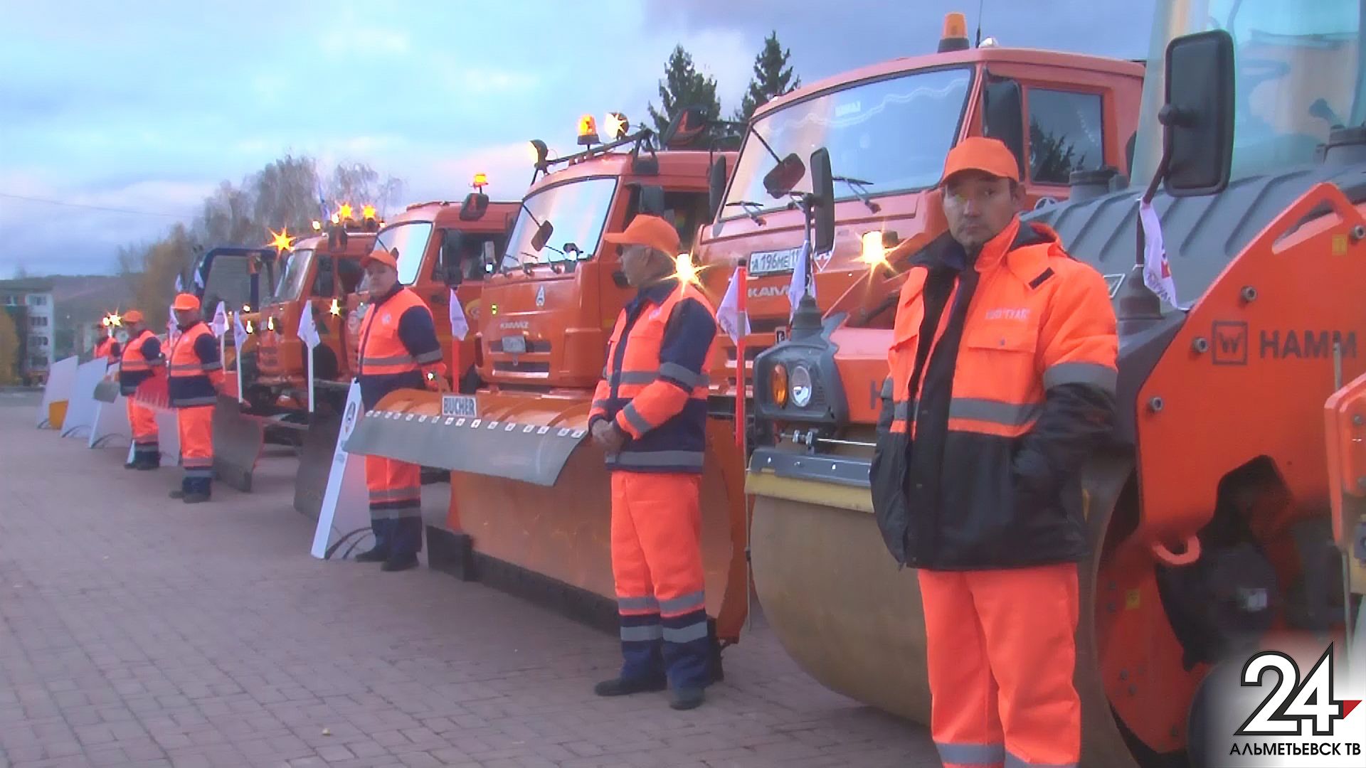 Главное – зеленый свет: автомобилисты и дорожники в Альметьевске отметили профессиональный праздник