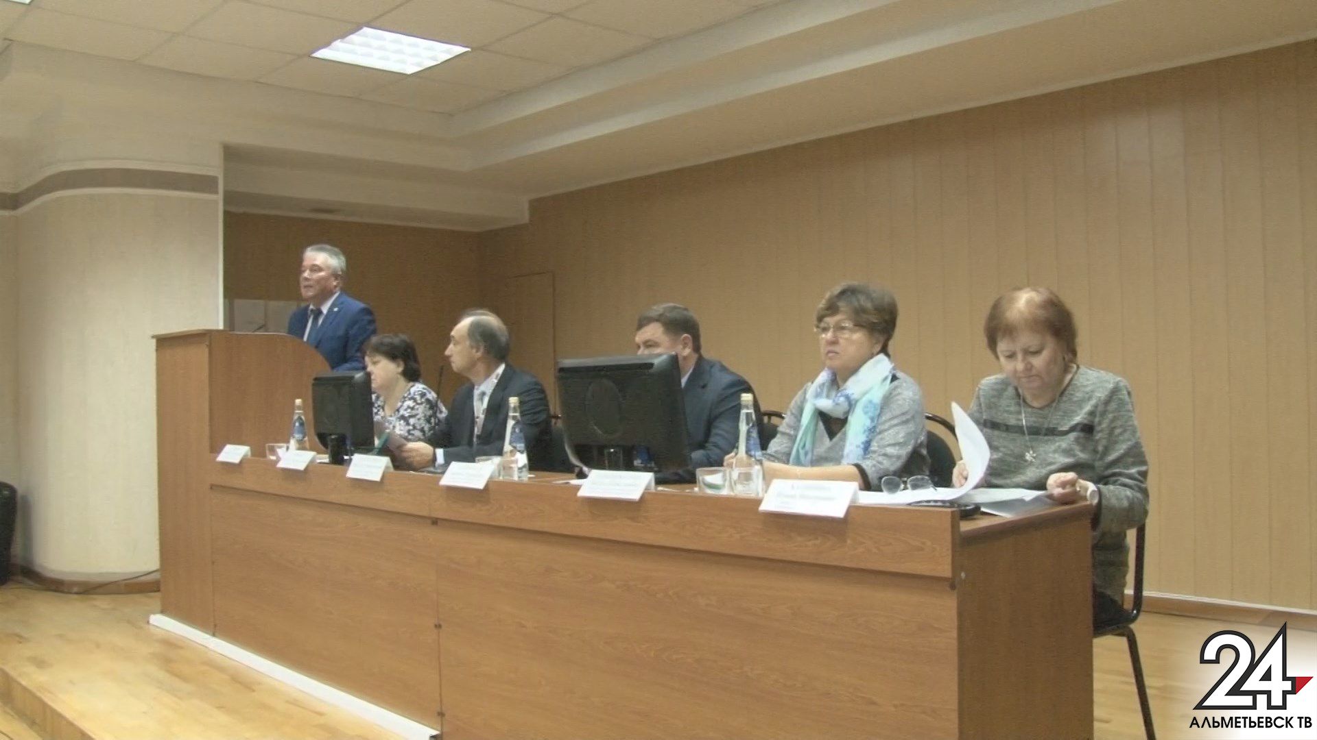 Важные изменения в трудовом законодательстве обсудили в Альметьевске