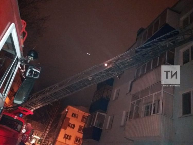 В Татарстане в четырехэтажном доме сгорел мужчина