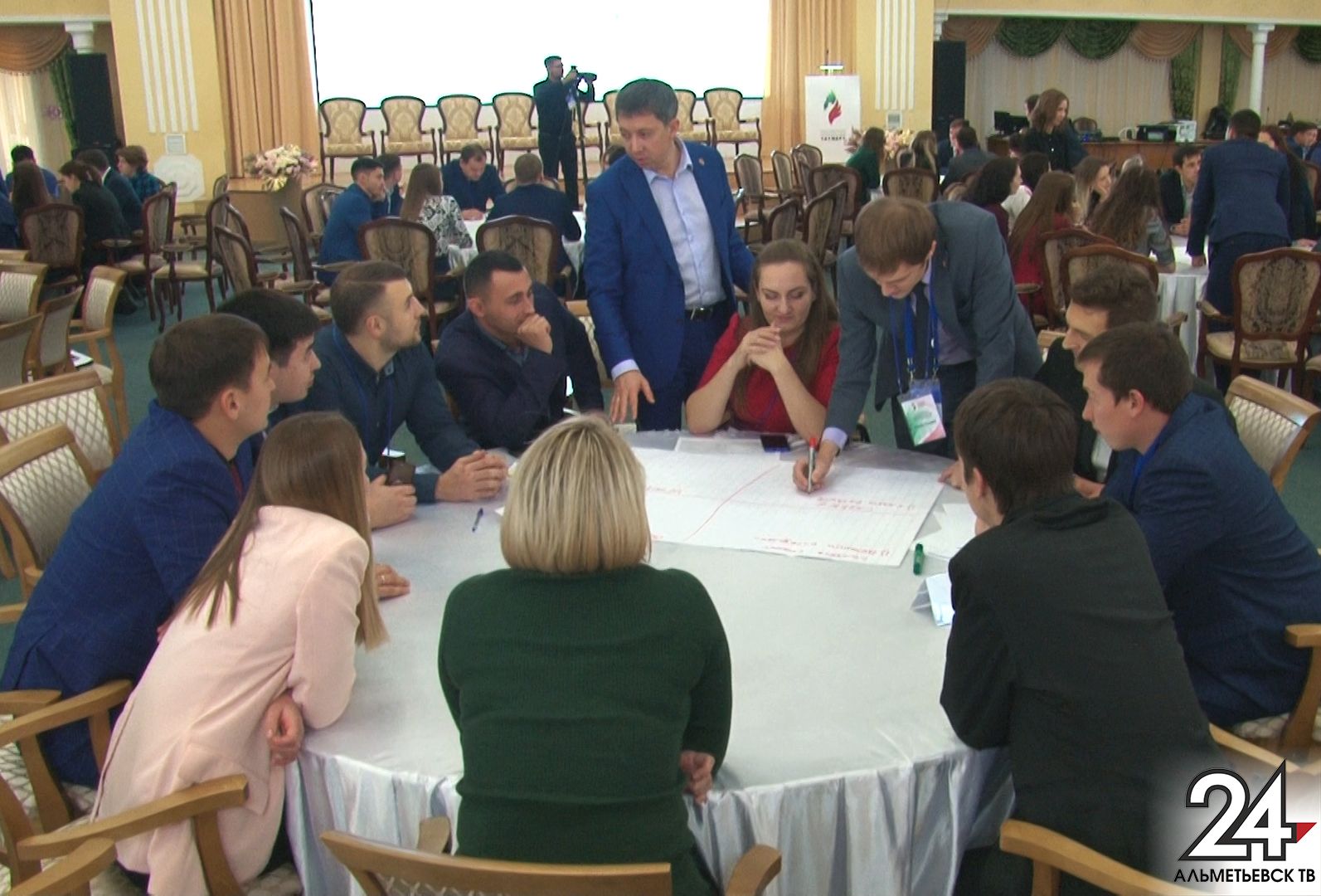 Им строить будущее: в Альметьевске состоялась 19 молодежная конференция компании «Татнефть»