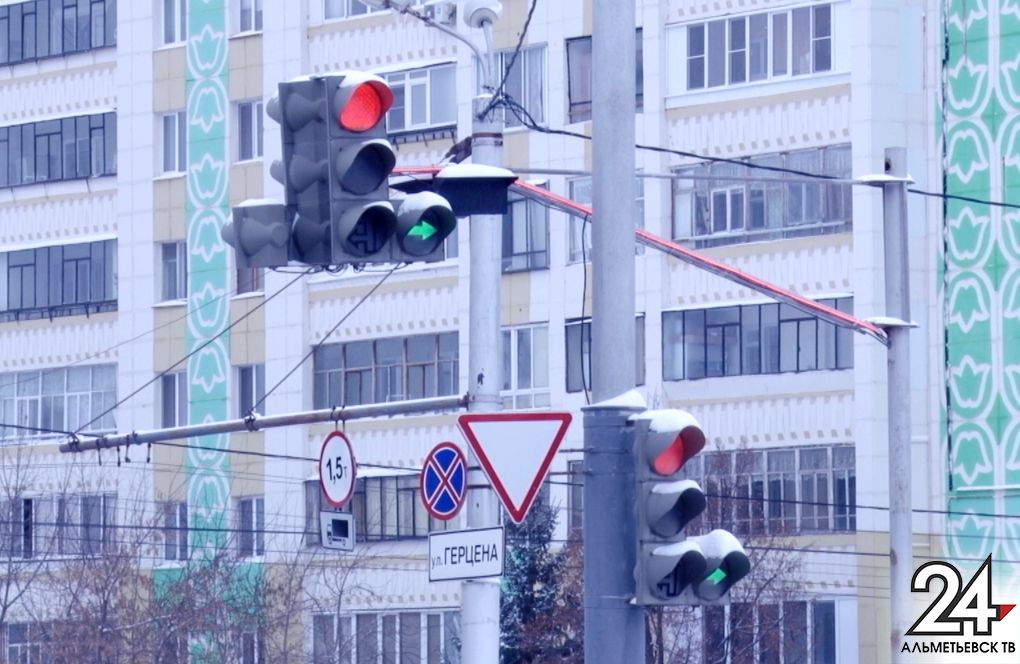 Временное отключение светофора в Альметьевске
