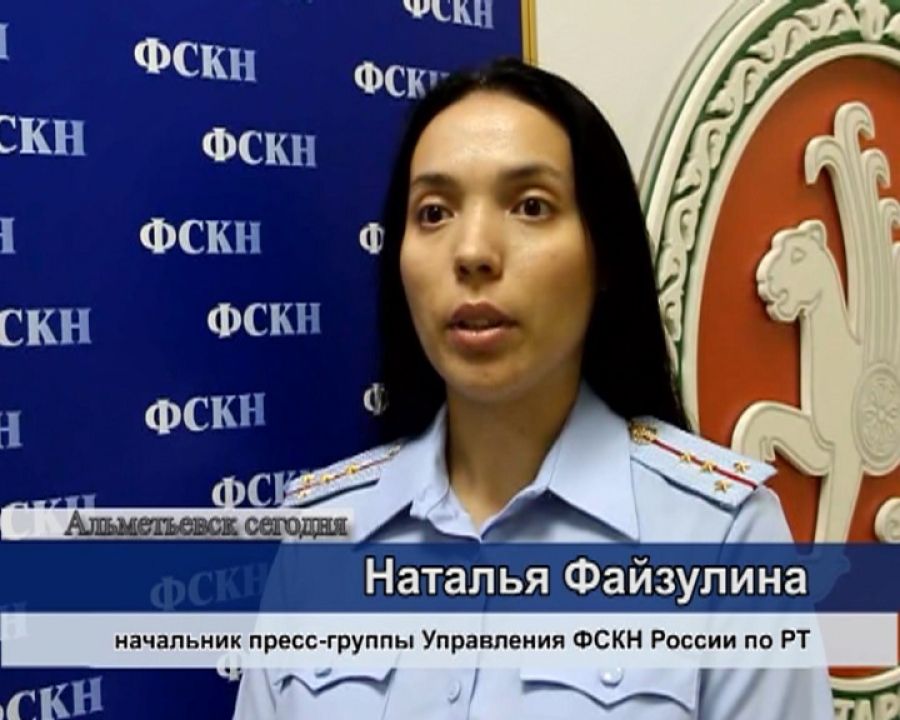 В Татарстане наркополицейские проверяют посетителей ночных клубов