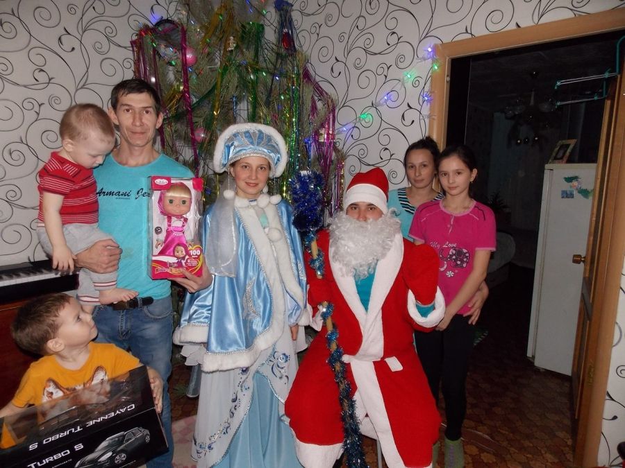Акция «Помоги Деду Морозу» продолжается в Альметьевске