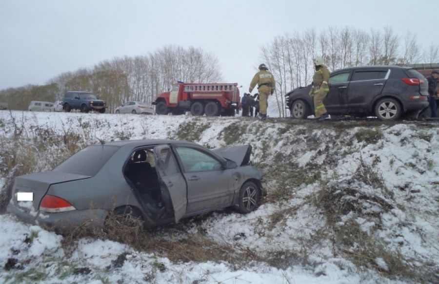 В Татарстане при столкновении двух авто погиб человек