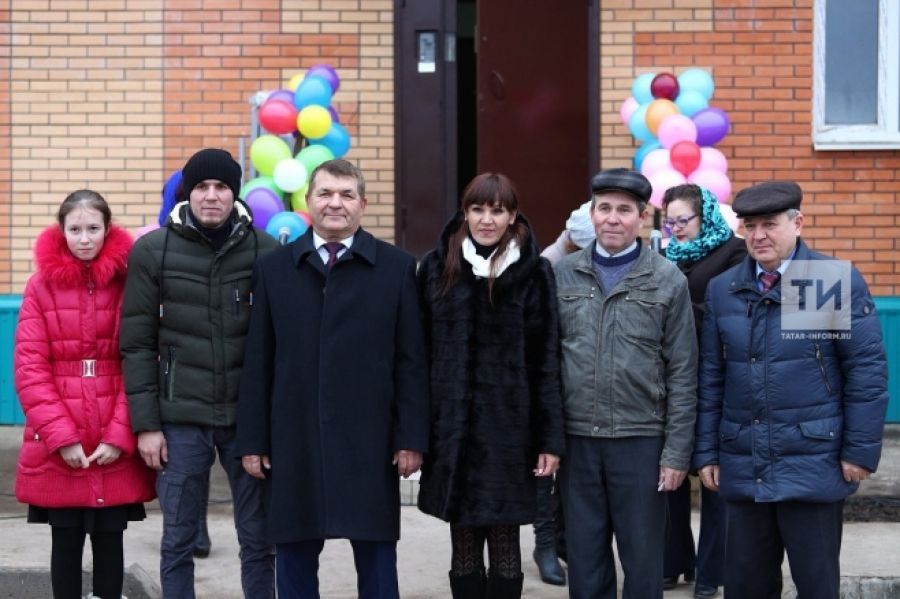 Пятьдесят многодетных семей Татарстана получат новые квартиры в этом году