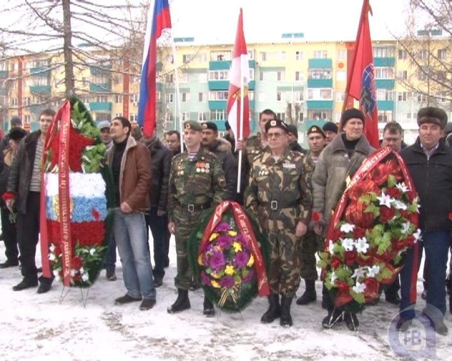 Память российских солдат, погибших на Северном Кавказе, почтили в Альметьевске