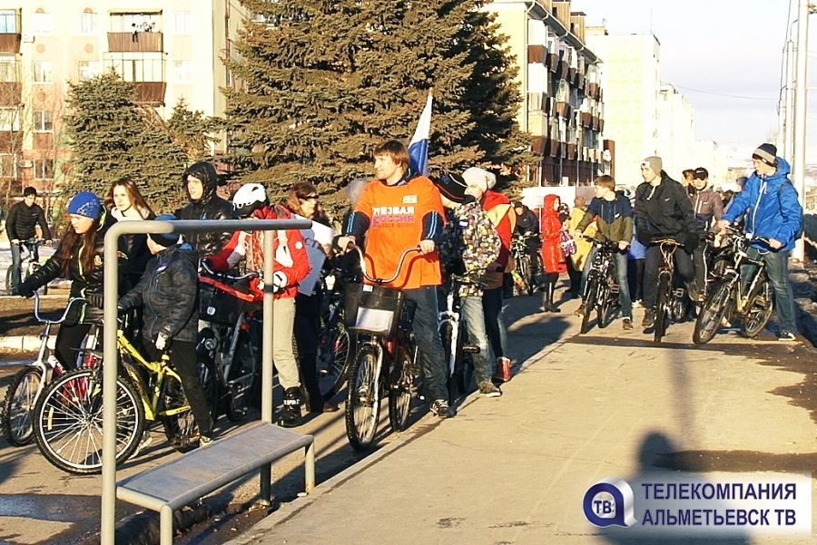 День здоровья в Альметьевске отметили массовым велопробегом