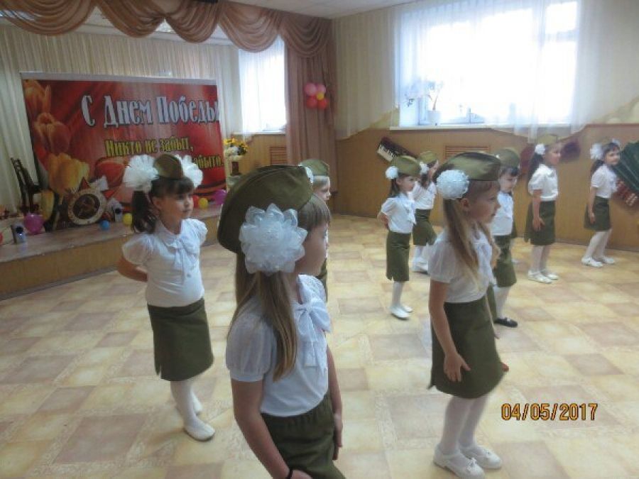 В подростковых клубах Альметьевска встречают День Победы