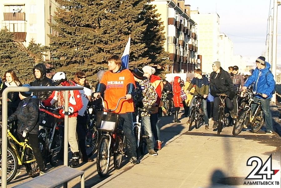 Быстро, удобно, недорого: в Альметьевске обсуждают новую систему организации велопроката