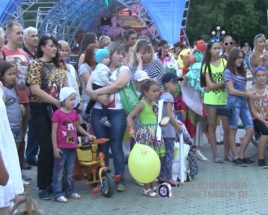 В Альметьевске 2 июля отметят День молодежи. Программа празднования