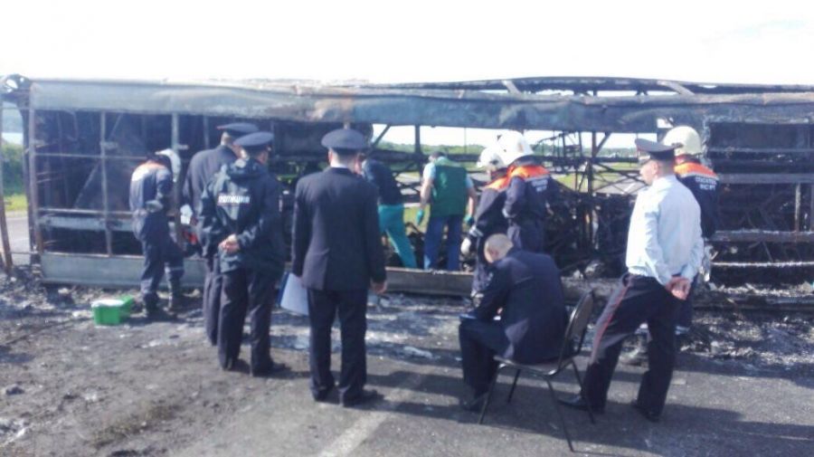 Недалеко от Альметьевска автобус столкнулся с «КАМАЗом», погибли 13 человек