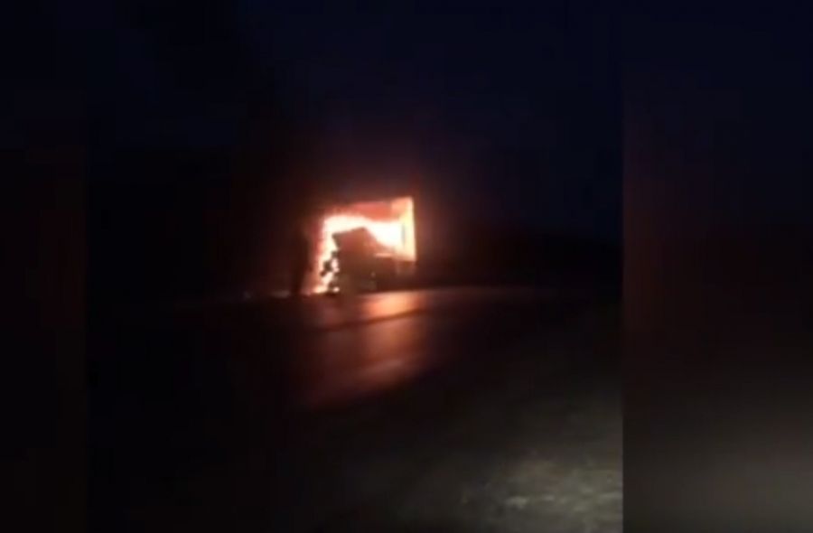 Видео: В Татарстане на трассе М7 сгорел грузовик