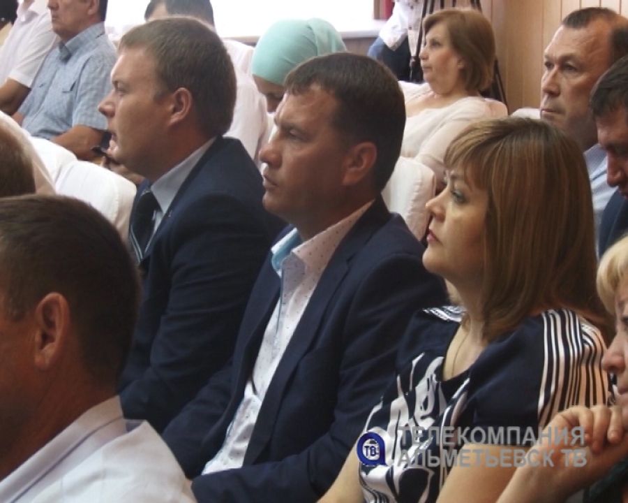 Нового руководителя Управления ресурсами представили в Альметьевске