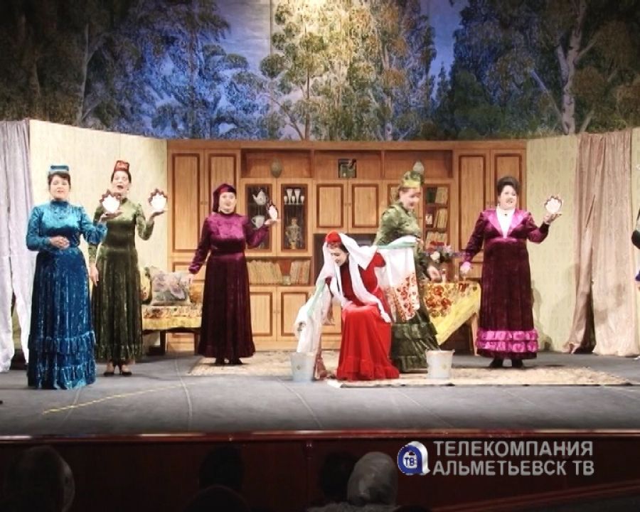 Фестиваль народных театров «Идел-йорт» прошел в Альметьевске