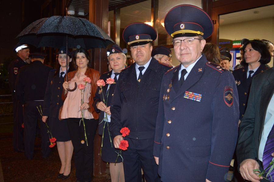 Альметьевские полицейские присоединились к всероссийской акции «Свеча памяти»