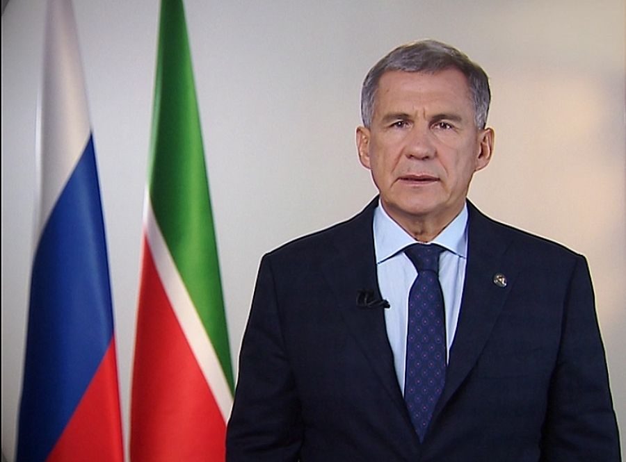 Президент Татарстана Рустам Минниханов выступил с обращением к жителям республики