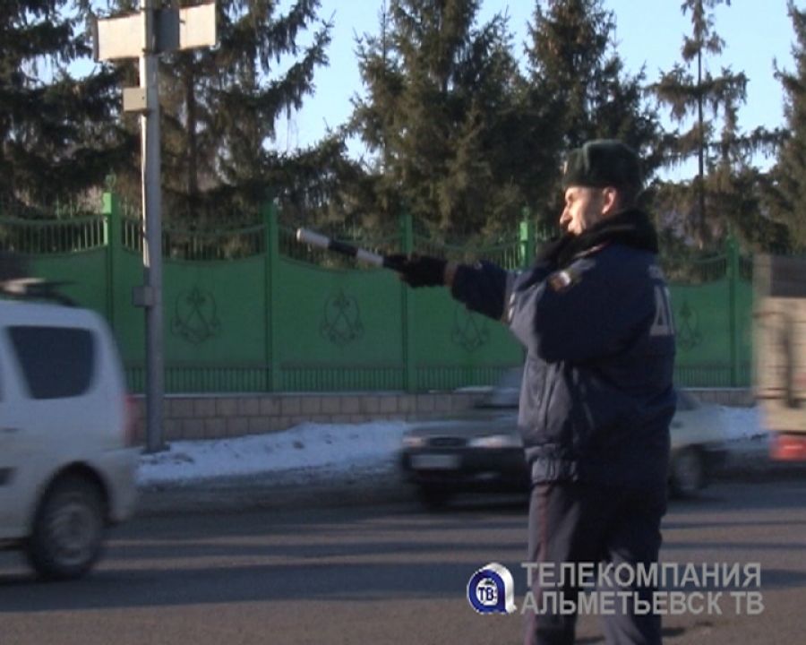В Татарстане задержали двух водителей с поддельными водительскими удостоверениями