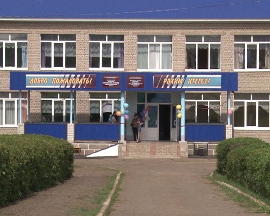 В селе Старая Михайловка Альметьевского района отремонтировали школу