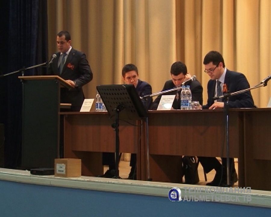 В Альметьевске прошло второе заседание Общественной молодежной палаты