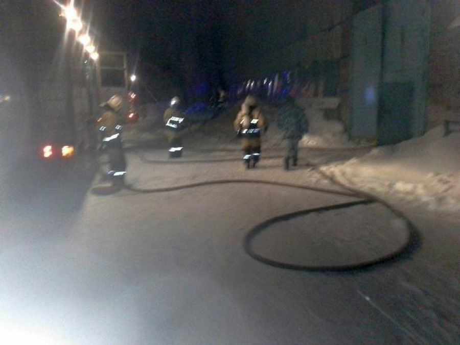 В Альметьевском районе загорелась парковка на 40 машин