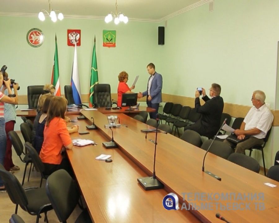 По Альметьевскому одномандатному округу зарегистрировано 7 кандидатов в депутаты Госдумы
