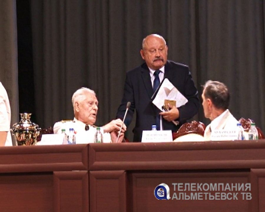 Василий Самойлов возглавил Совет ветеранов в Альметьевске
