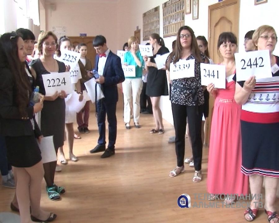 В Татарстане на ЕГЭ-2016 записались более 17 тысяч участников
