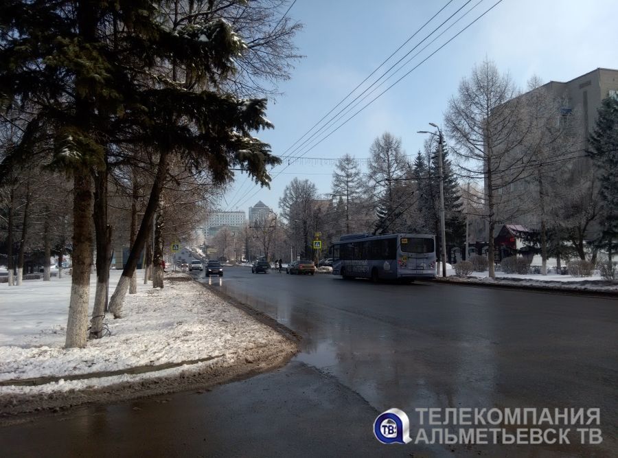 Вниманию татарстанцев: на дорогах сохраняется гололедица