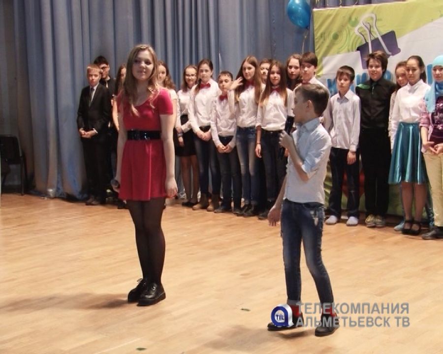 Альметьевские школьники поразили остроумием зрителей и жюри во время игры Юниор-лиги КВН