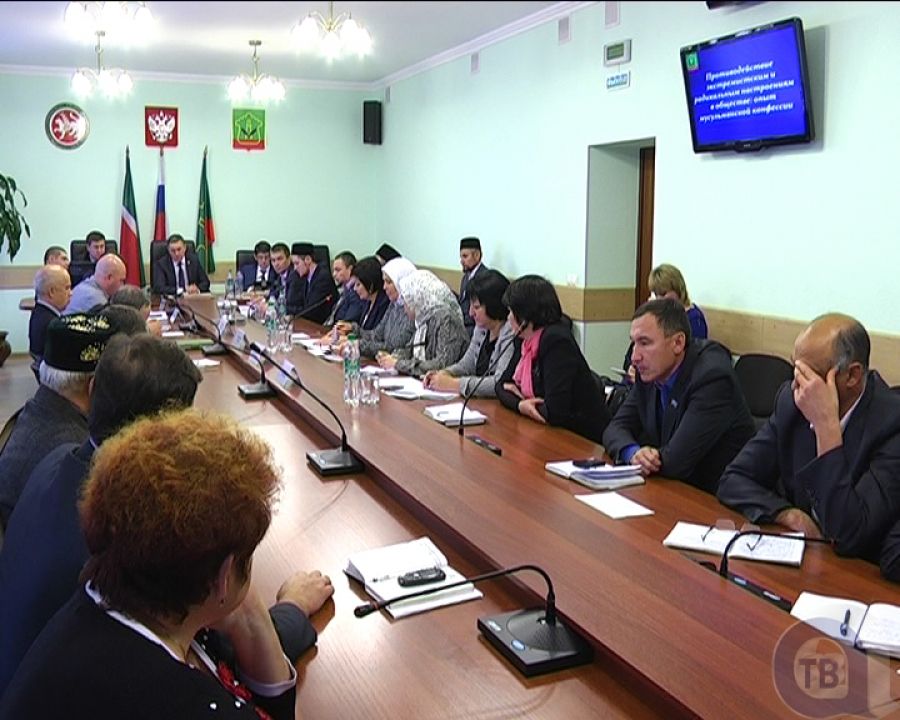 В Альметьевске прошел круглый стол на тему борьбы с экстремизмом