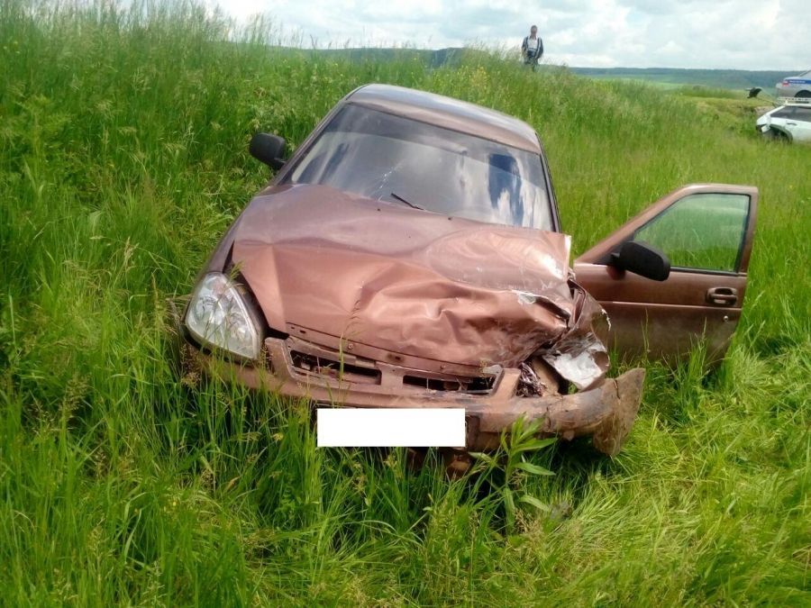 На трассе Альметьевск – Азнакаево столкнулись два автомобиля