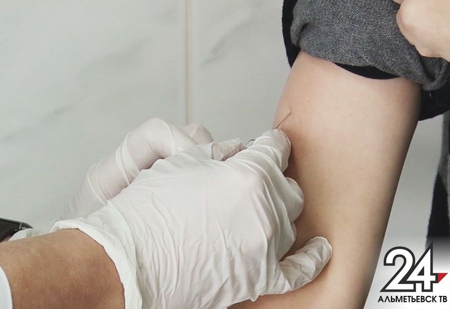 Делать прививки от «свиного гриппа» начали в Альметьевске 