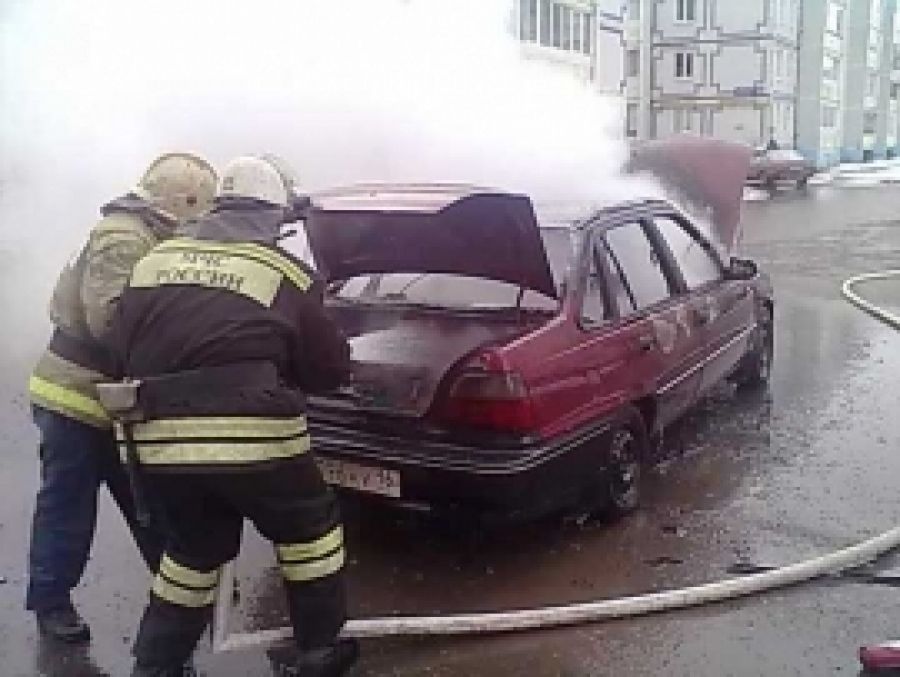 В Альметьевске сгорел автомобиль