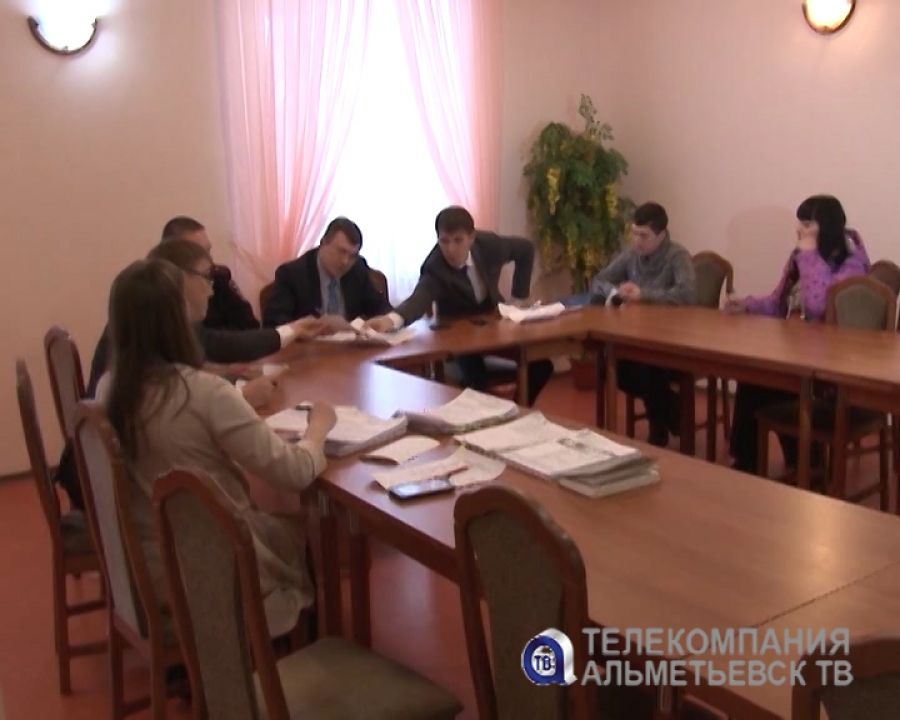 В Альметьевске нарушителей пригласили на административную комиссию