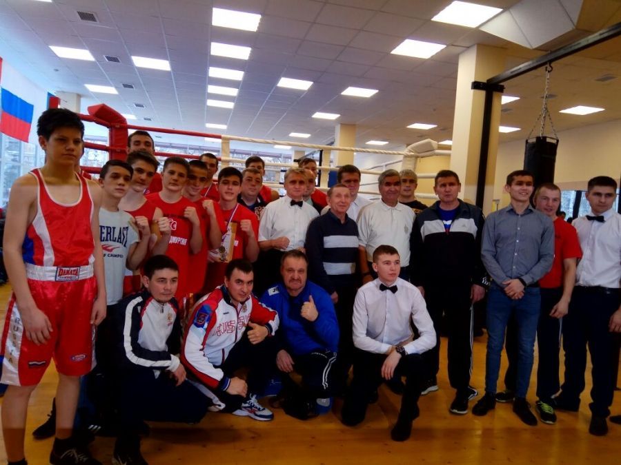 Альметьевские боксеры представили Татарстан на матчевой встрече