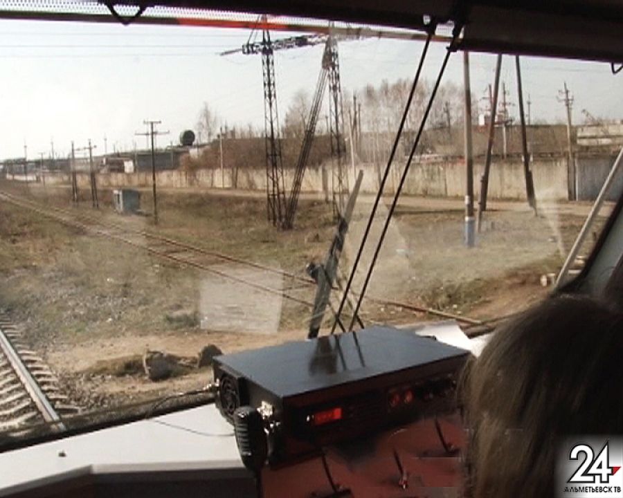 В Татарстане мужчина выпал из движущегося поезда