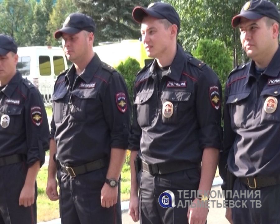 Альметьевские полицейские отправились помогать коллегам в Дагестан