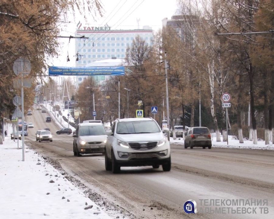 На дорогах Татарстана сохраняется гололедица
