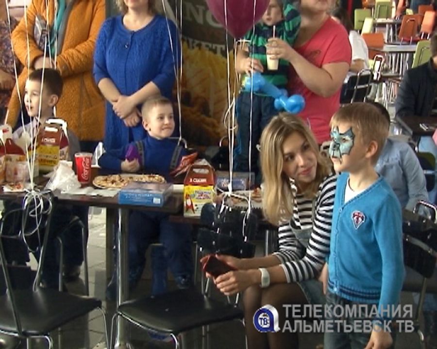 Праздник для детей с аутизмом организовали в Альметьевске
