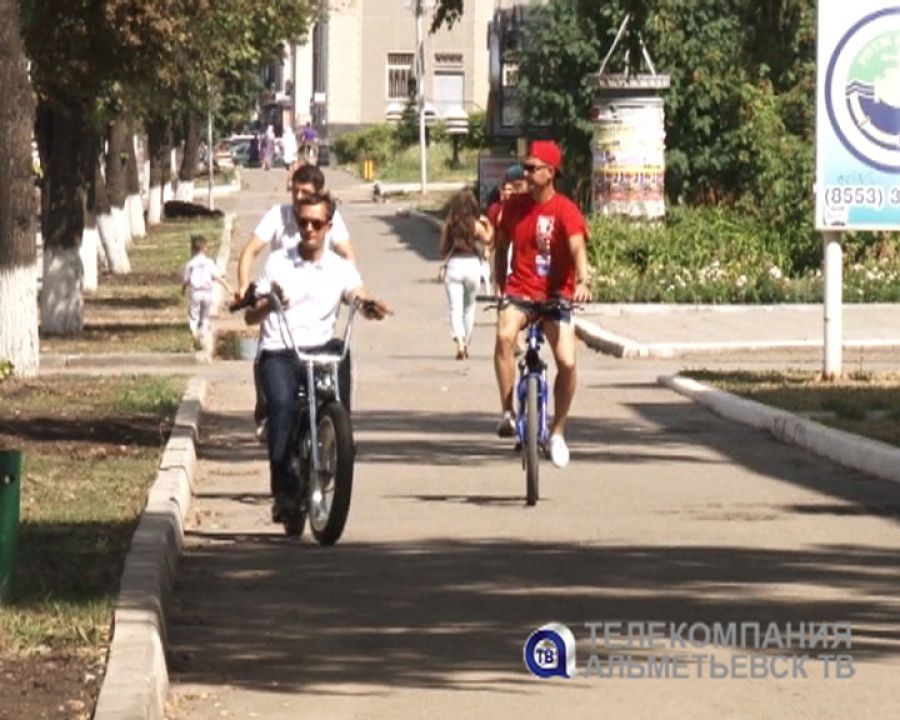 Более двадцати пяти километров велодорожек построено в Альметьевске