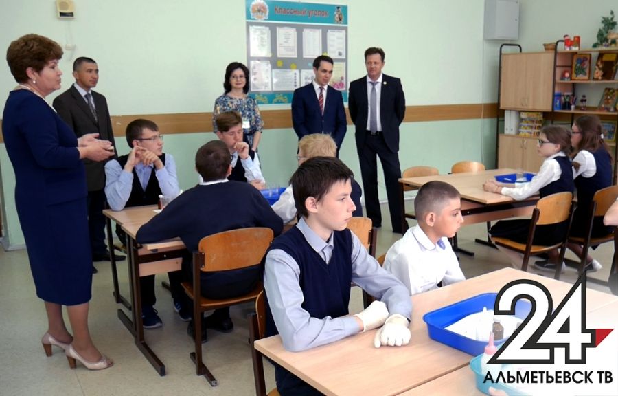 Названы лучшие школы Альметьевского района 